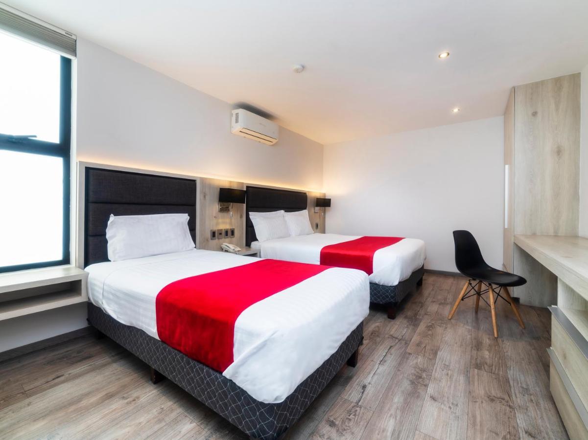 Hotel Nube, Puebla Centro Екстер'єр фото