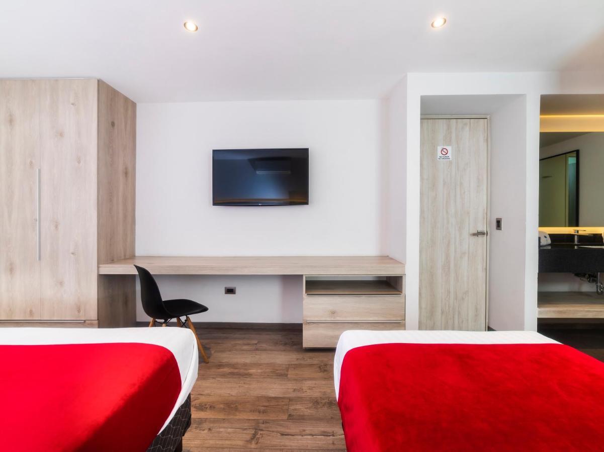 Hotel Nube, Puebla Centro Екстер'єр фото